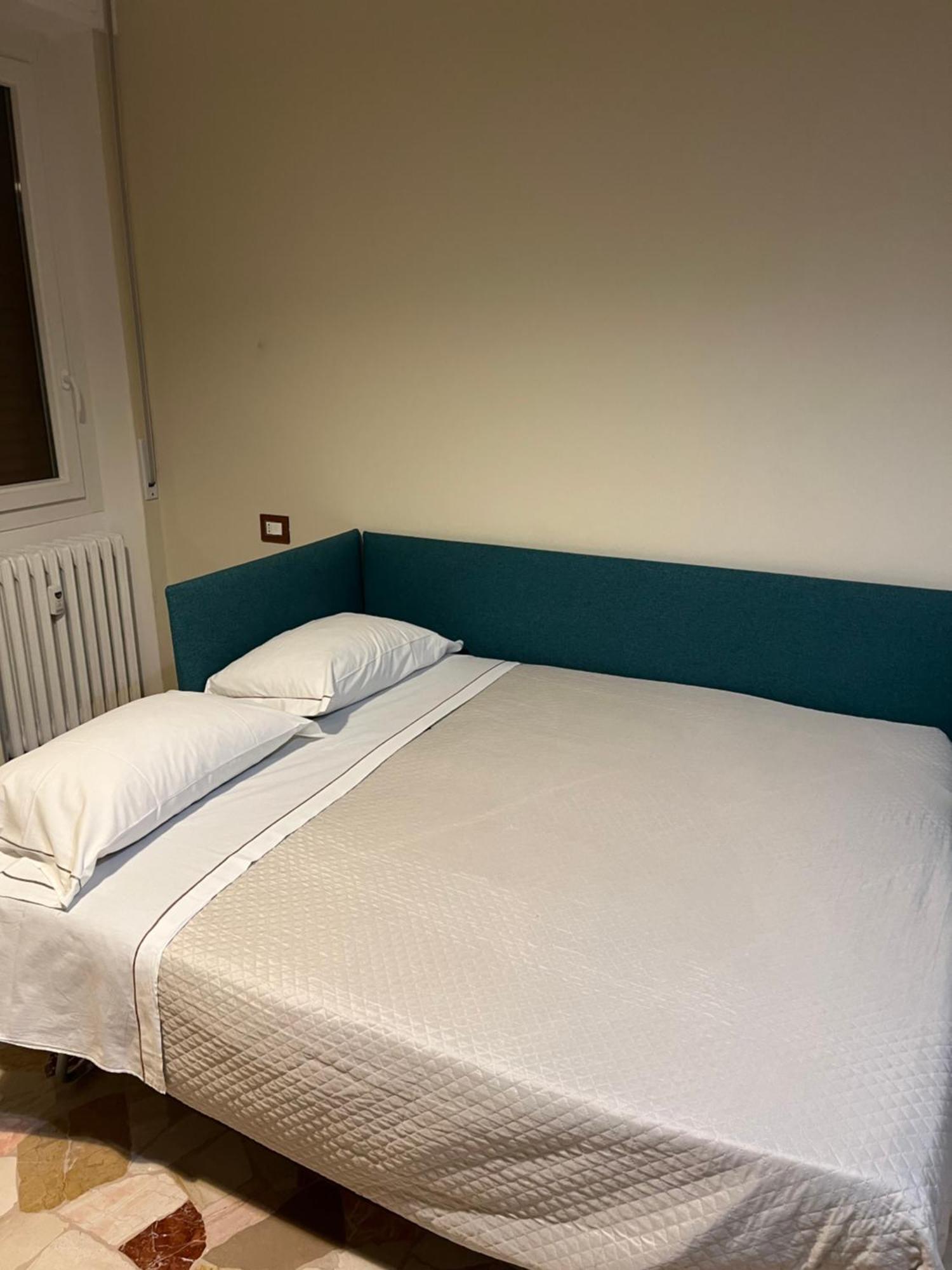 Apartaments Sarca, Milan